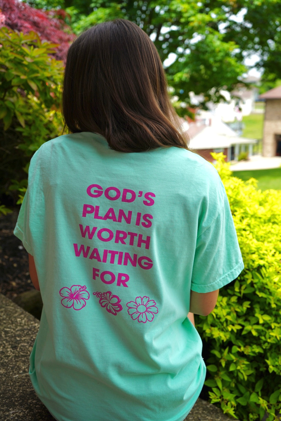 “God’s plan is worth waiting for” T-shirt